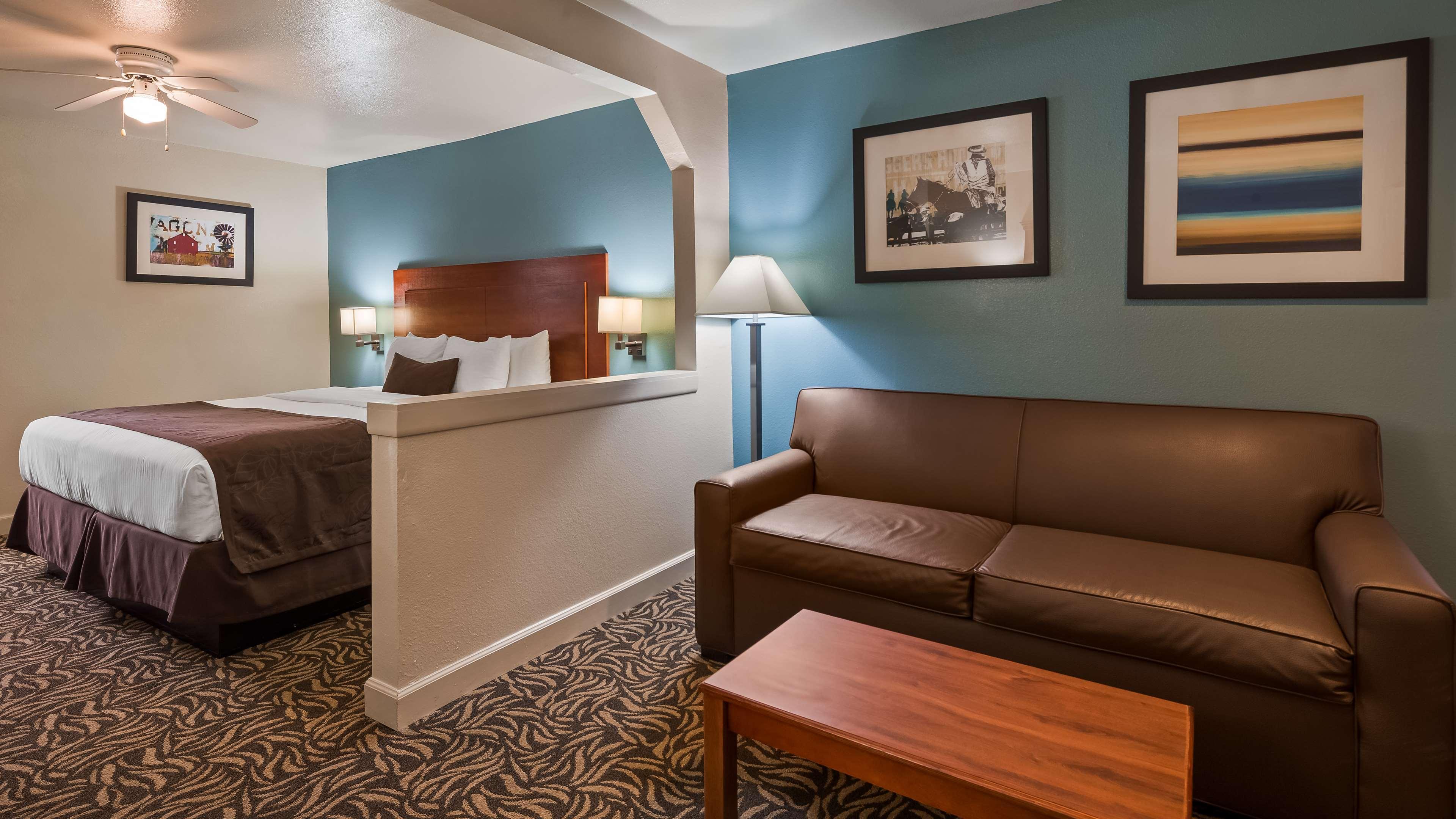 Best Western Regency Inn & Suites Gonzales Exteriér fotografie