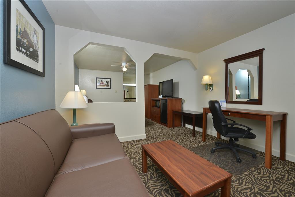 Best Western Regency Inn & Suites Gonzales Pokoj fotografie